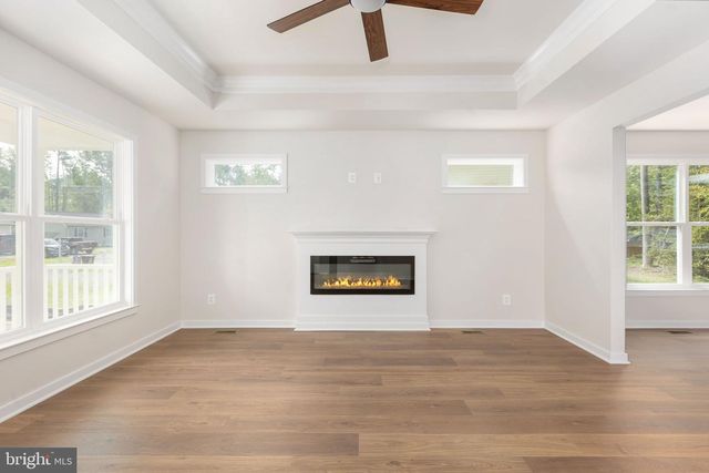 439 SHOREWOOD DR, Colonial Beach, VA 22443