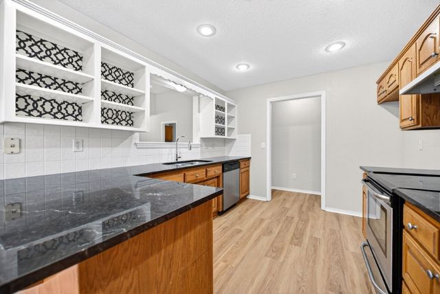 1804 SW Spruce Road, Bentonville, AR 72713