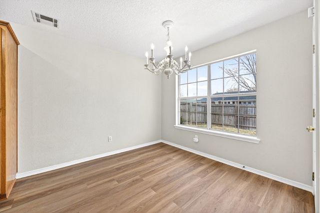 1804 SW Spruce Road, Bentonville, AR 72713