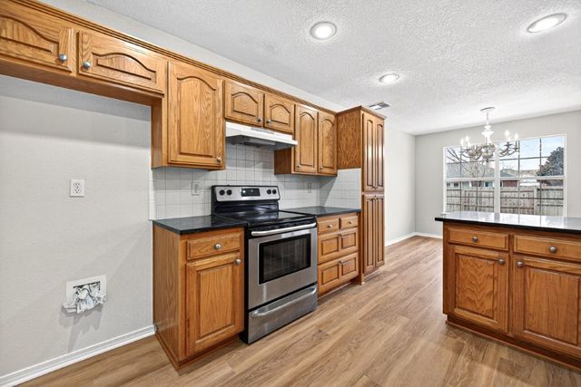 1804 SW Spruce Road, Bentonville, AR 72713