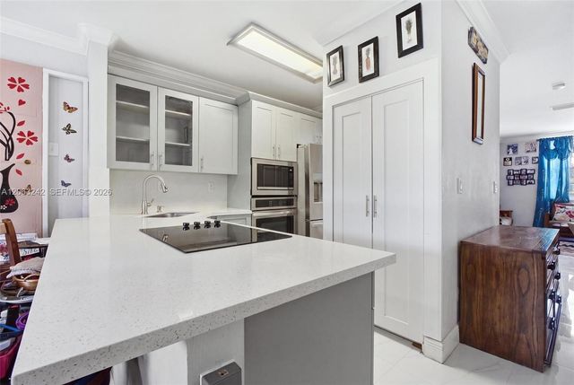 3365 NE 14th Dr 104-16, Homestead, FL 33033