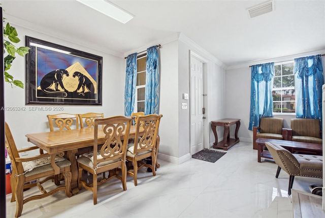 3365 NE 14th Dr 104-16, Homestead, FL 33033