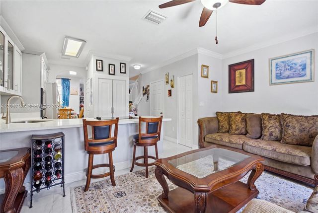 3365 NE 14th Dr 104-16, Homestead, FL 33033