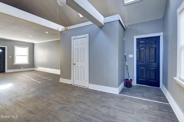 39 Cayadutta Street, Johnstown, NY 12095