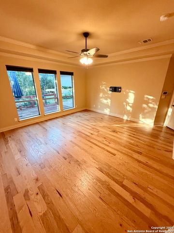 215 evans oak, San Antonio, TX 78260
