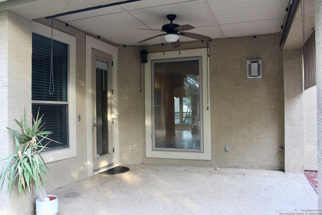 215 evans oak, San Antonio, TX 78260