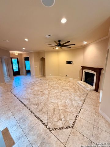 215 evans oak, San Antonio, TX 78260