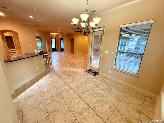 215 evans oak, San Antonio, TX 78260