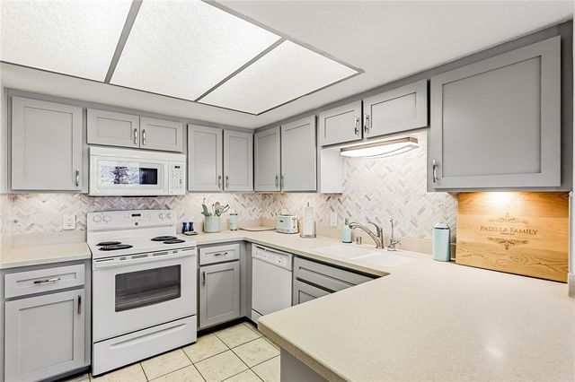 1611 Highway 95 Highway C-212, Bullhead City, AZ 86442