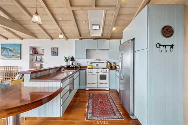 32036 Sunset, Laguna Beach, CA 92651