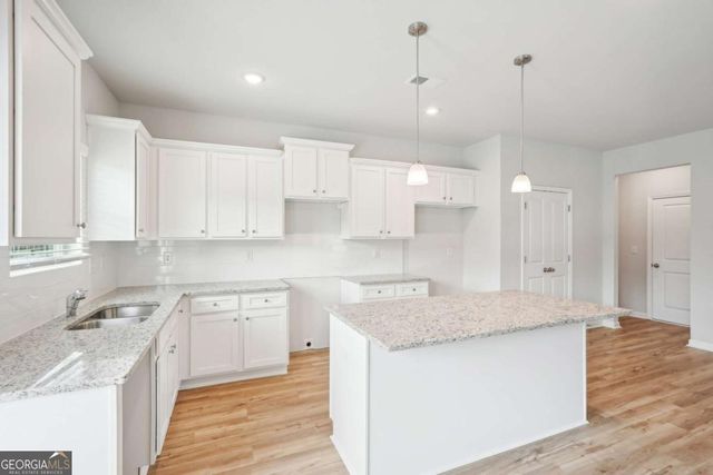 3031 Viewpark Circle, Conyers, GA 30013