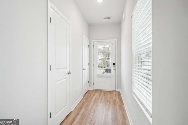 3031 Viewpark Circle, Conyers, GA 30013