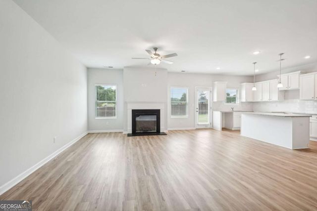 3031 Viewpark Circle, Conyers, GA 30013