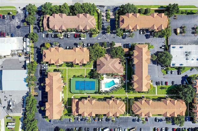 10764 70TH AVENUE 1306, Seminole, FL 33772
