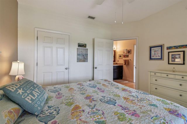 10764 70TH AVENUE 1306, Seminole, FL 33772
