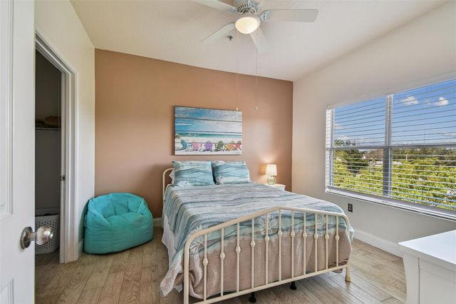 10764 70TH AVENUE 1306, Seminole, FL 33772