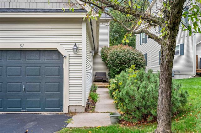 87 Juniper Drive, South Burlington, VT 05403