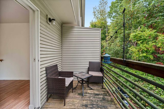 87 Juniper Drive, South Burlington, VT 05403