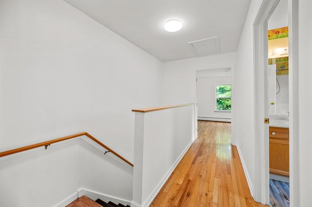 87 Juniper Drive, South Burlington, VT 05403