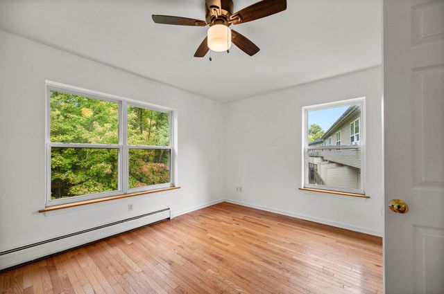 87 Juniper Drive, South Burlington, VT 05403