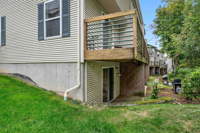 87 Juniper Drive, South Burlington, VT 05403