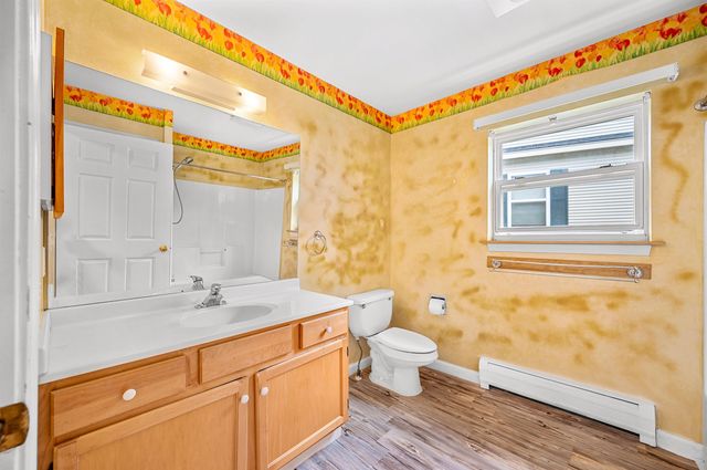 87 Juniper Drive, South Burlington, VT 05403