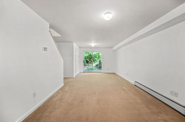 87 Juniper Drive, South Burlington, VT 05403