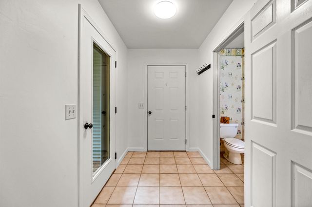 87 Juniper Drive, South Burlington, VT 05403