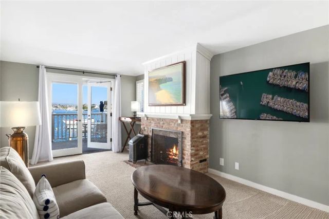 2732 Bayshore Drive, Newport Beach, CA 92663