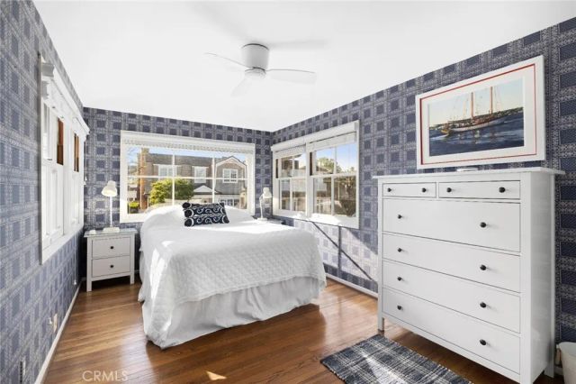 2732 Bayshore Drive, Newport Beach, CA 92663