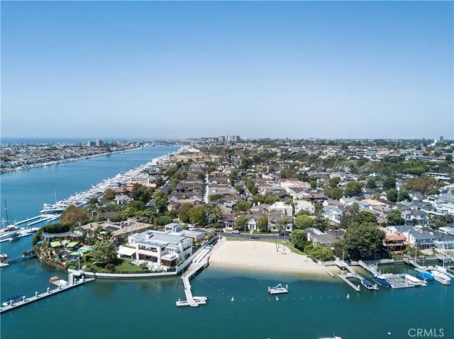 2732 Bayshore Drive, Newport Beach, CA 92663