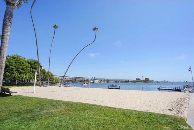 2732 Bayshore Drive, Newport Beach, CA 92663