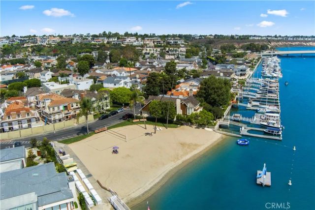 2732 Bayshore Drive, Newport Beach, CA 92663