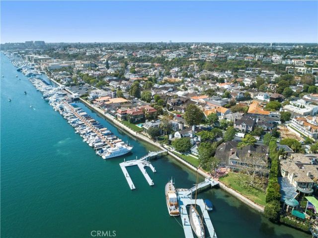 2732 Bayshore Drive, Newport Beach, CA 92663