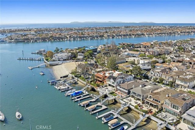 2732 Bayshore Drive, Newport Beach, CA 92663