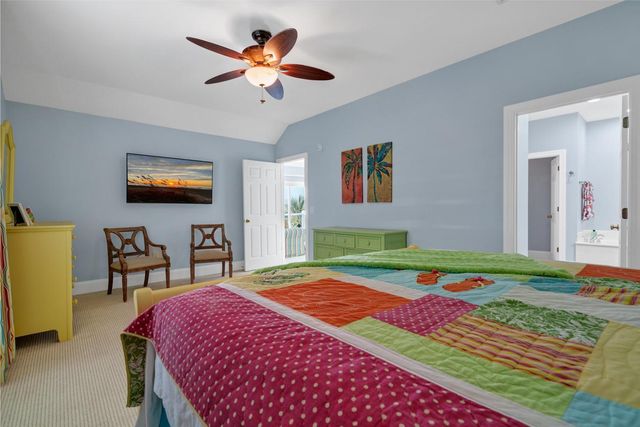 8 Battery Park Road, Edisto Island, SC 29438