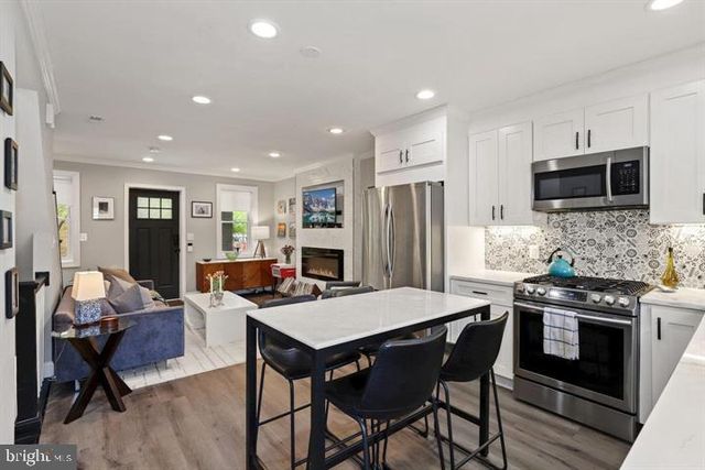 1634 RIDGE PL SE, Washington, DC 20020