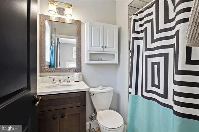 1634 RIDGE PL SE, Washington, DC 20020