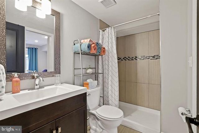 1634 RIDGE PL SE, Washington, DC 20020