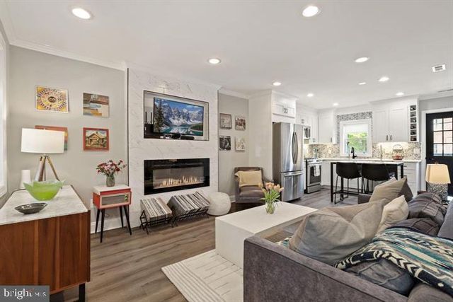 1634 RIDGE PL SE, Washington, DC 20020