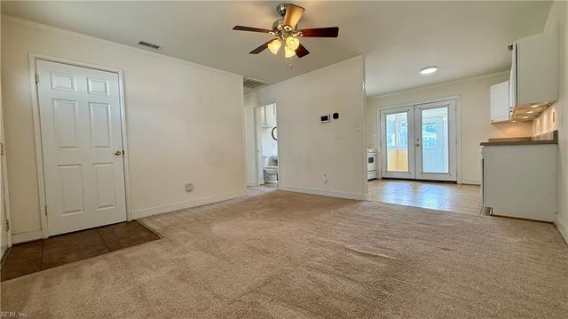 1607 Grimes RD, Hampton, VA 23663