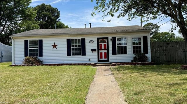 1607 Grimes RD, Hampton, VA 23663
