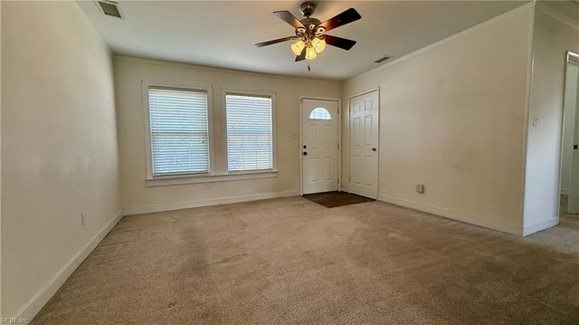 1607 Grimes RD, Hampton, VA 23663