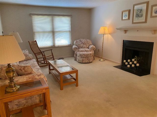 1530 King Richard Parkway, Miamisburg, OH 45342