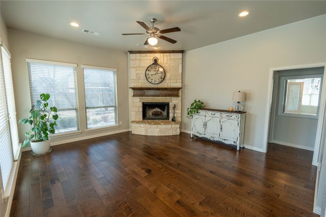 1105 Somerset Circle, Forney, TX 75126