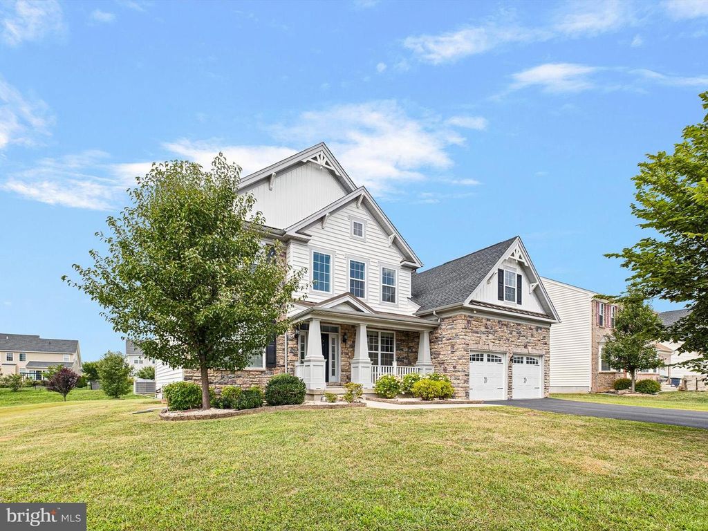 1119 CASEY DR, New Castle, DE 19720
