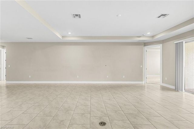 838 NW 2nd ST, Cape Coral, FL 33993