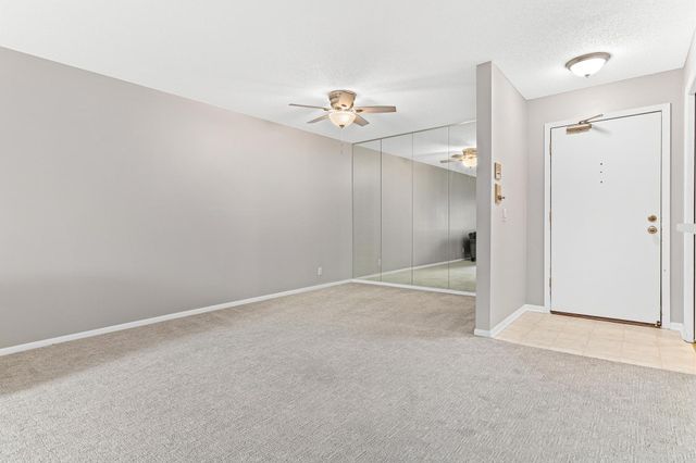 4710 58th Avenue N 221, Crystal, MN 55429