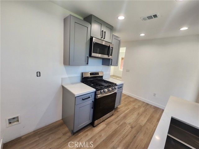 7665 Machrea, Tujunga (los Angeles), CA 91042