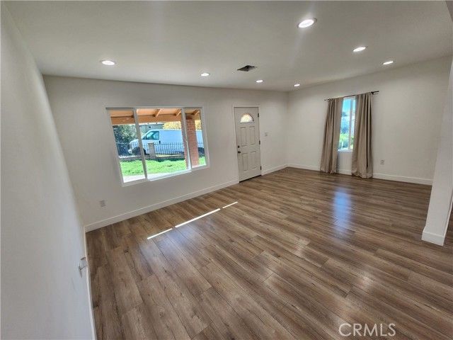 7665 Machrea, Tujunga (los Angeles), CA 91042